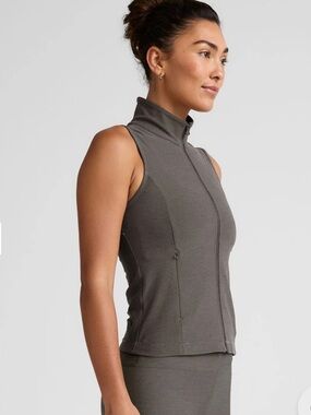 Beyond Yoga Venice Zip-Front Vest Top